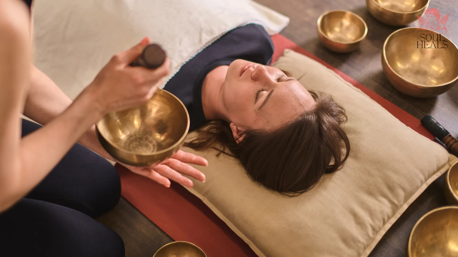 Sound Healing Singing Bowls at Home: Spiritual Relaxation and Gratitude